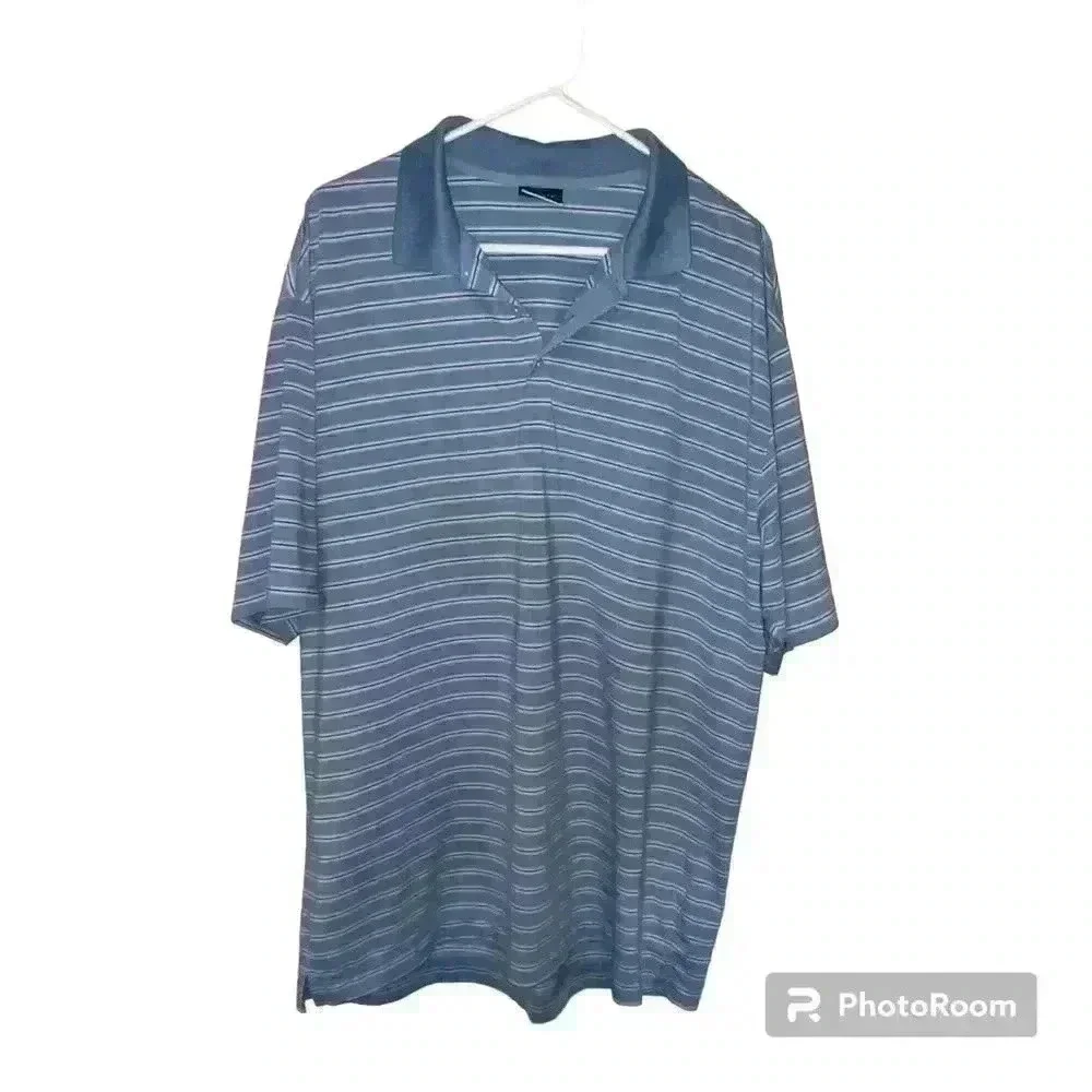 Nike Golf Fit Dry shirt, XL light blue color with white and gray strips EUC